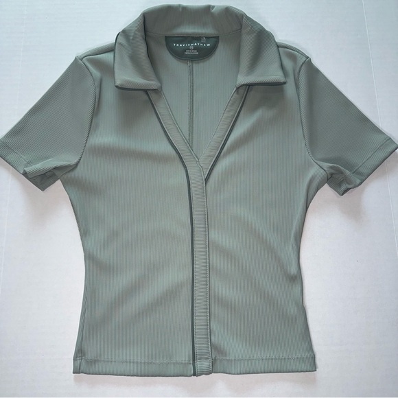 Travis Mathew Tropical Outlook Moveknit Rib Polo Athleisure Activewear - Picture 2 of 8